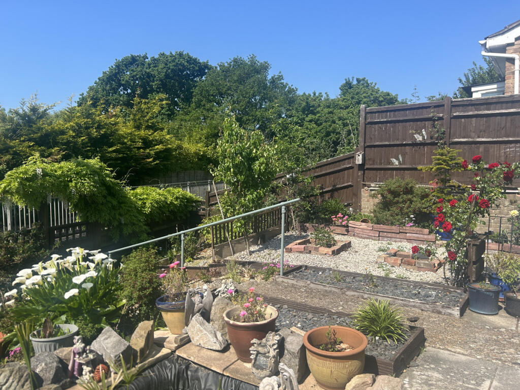 Additional image 14 of Jay Close, Eastbourne, BN23