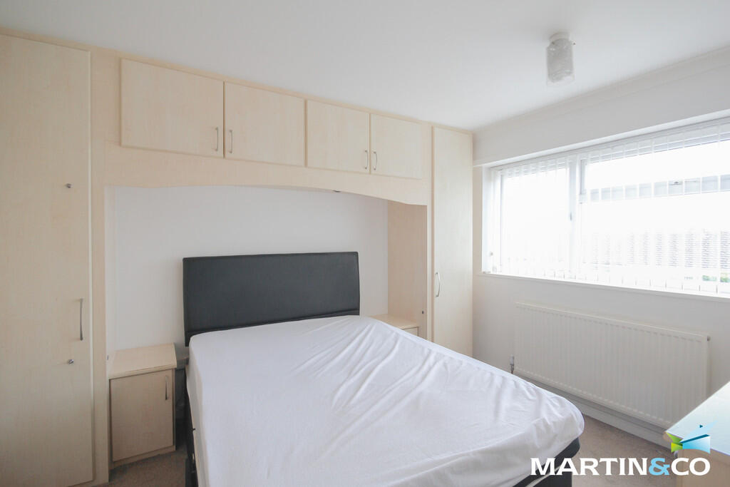 Additional image 12 of Bark Piece, Bartley Green, B32