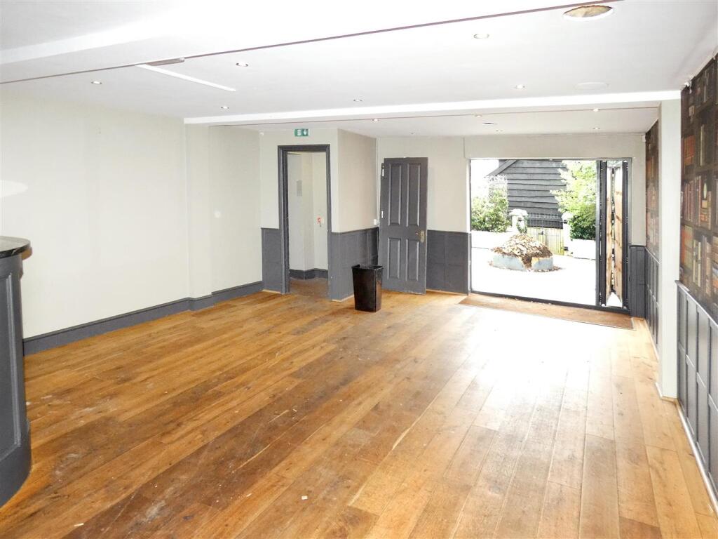 Additional image 8 of Tarrant Street, Arundel