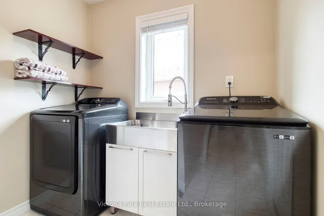 Additional image 21 of 44 Tami Crt