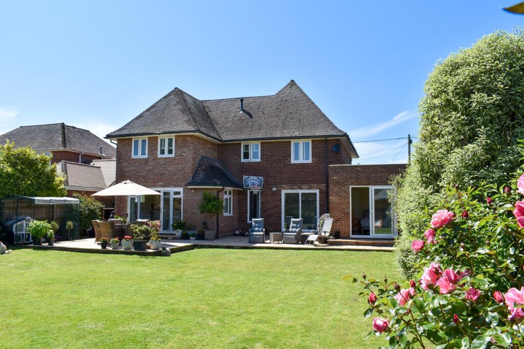 Additional image 20 of Barton Drive, Barton on Sea, New Milton, BH25