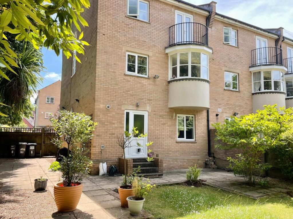 Additional image 18 of Cheyne Gardens, Westbourne, BH4