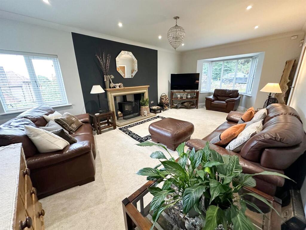 Additional image 5 of Ladymead, Glenlyon Avenue, Keighley