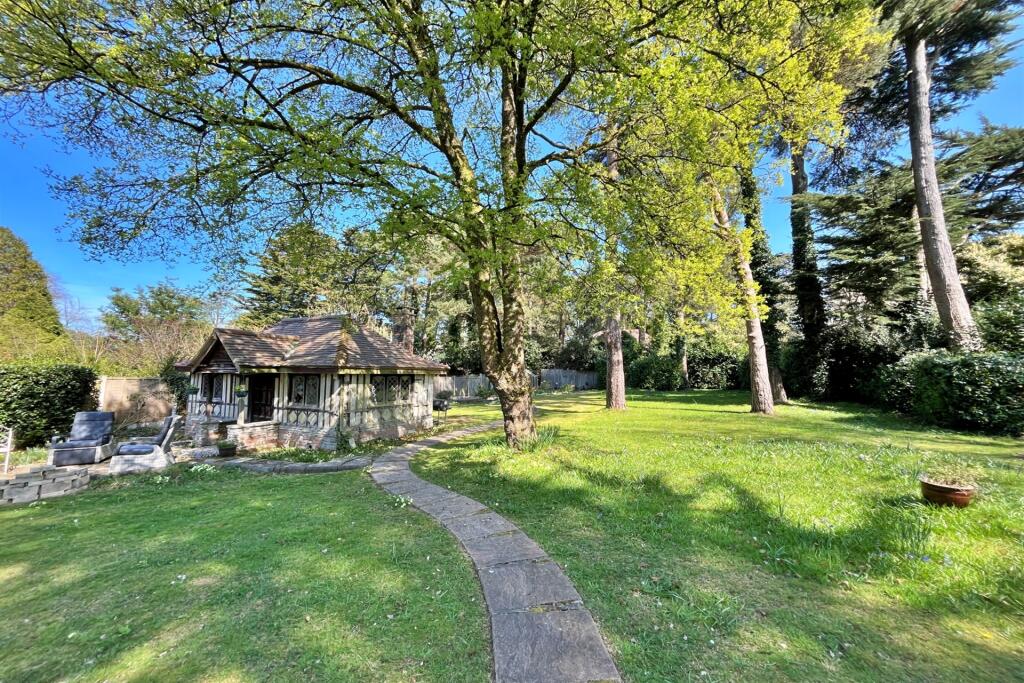 Additional image 26 of Broadstone