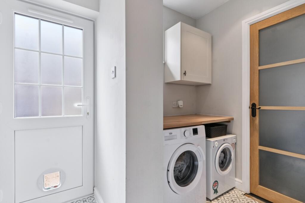 Additional image 22 of Two Oaks Drive, Welwyn, Hertfordshire, AL6 0EZ