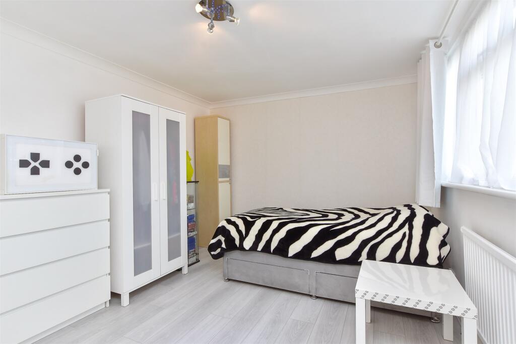 Additional image 13 of Hoddern Avenue, Peacehaven, East Sussex