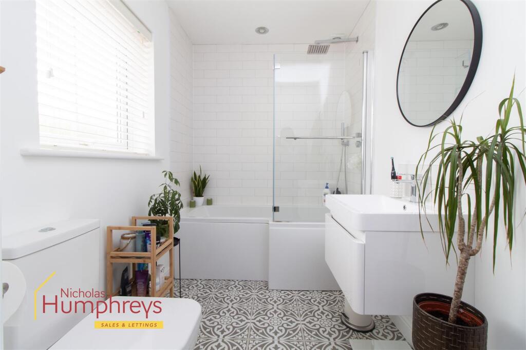 Additional image 11 of Wimborne Road, Colehill