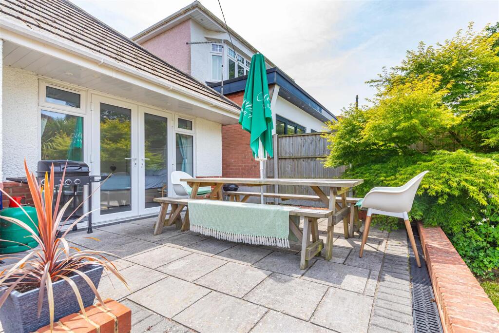 Additional image 25 of Spacious, Well presented, Level Access Bungalow in Elmsway