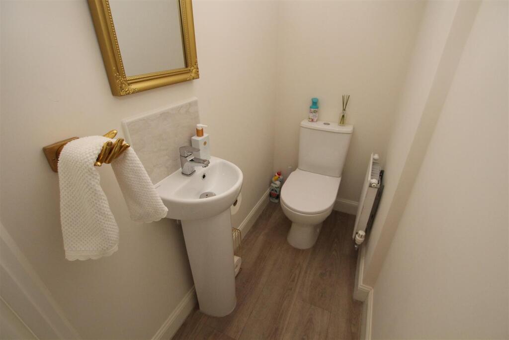 Additional image 9 of Greenway View, Cleckheaton