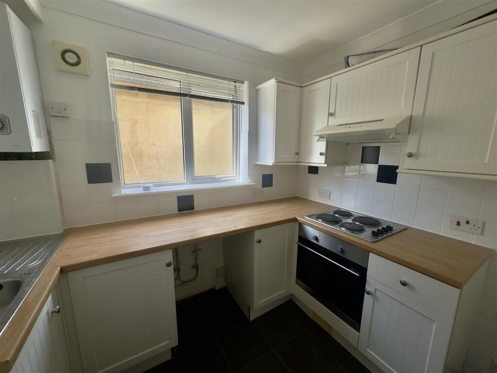 Additional image 15 of Connaught Road, Seaford