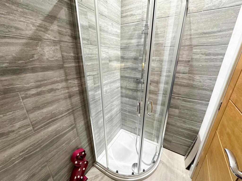 Additional image 31 of Ladymead, Glenlyon Avenue, Keighley