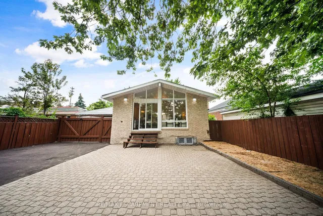 Additional image 44 of 665 Kipling Ave