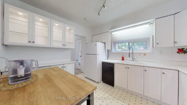 Additional image 13 of 6 Esterbrooke Ave Unit 76