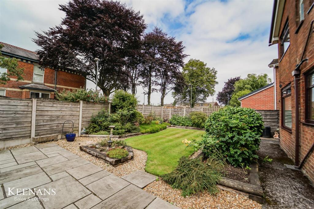 Additional image 27 of Throstle Grove, Brandlesholme