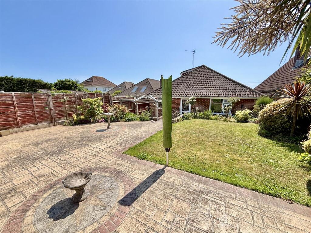 Additional image 22 of Lake Drive, Hamworthy