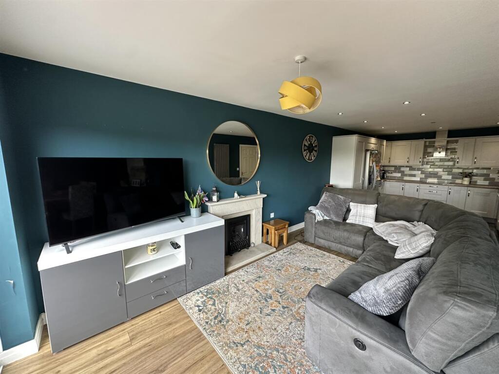 Additional image 6 of Box Tree Grove, Keighley