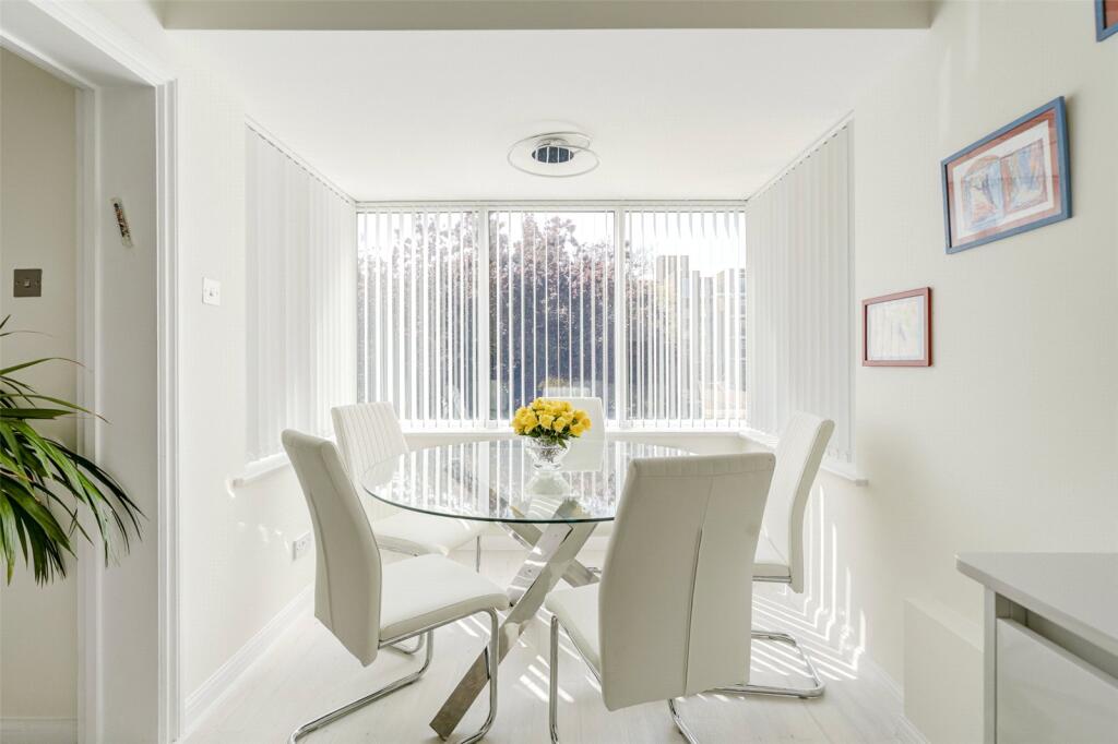 Additional image 19 of Grand Avenue, Worthing, West Sussex, BN11