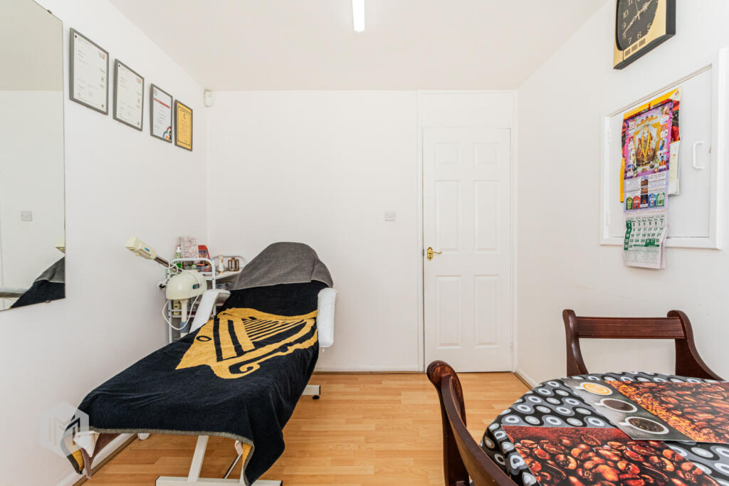 Additional image 7 of Gilnow Gardens, Bolton, Greater Manchester, BL1 4LG