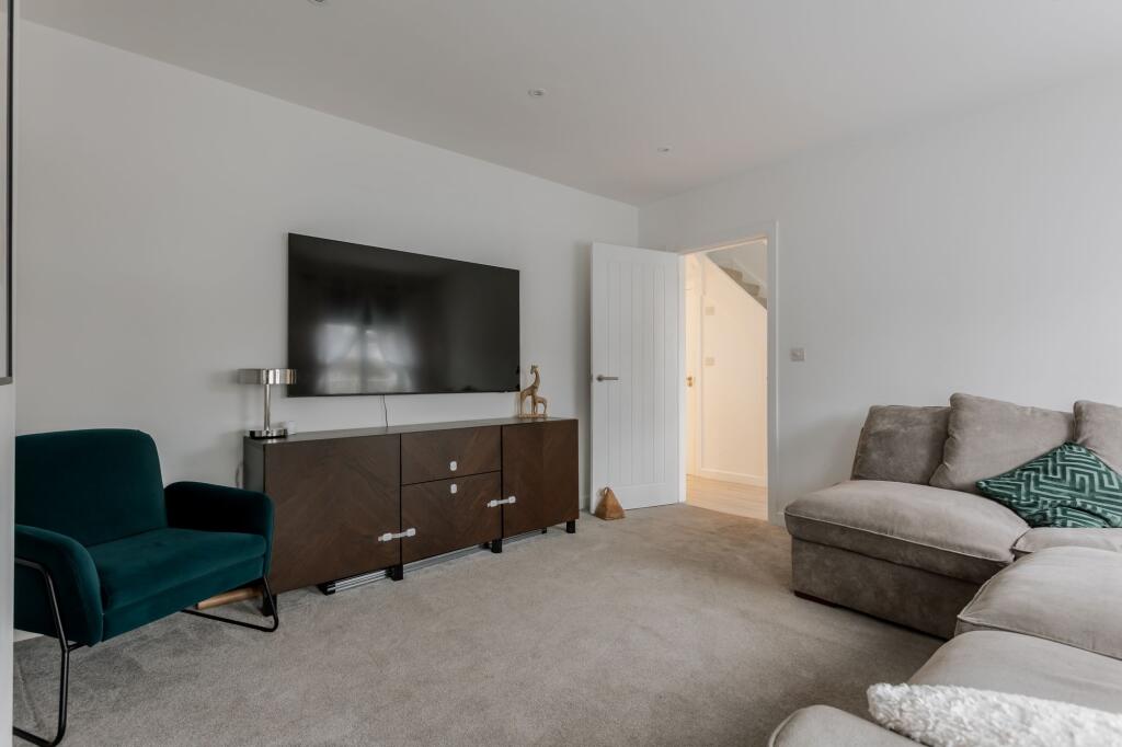 Additional image 8 of Sheringham Road, Poole, BH12