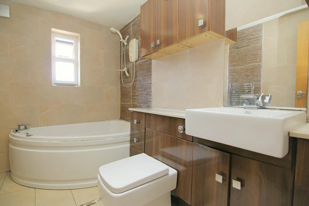 Additional image 8 of Moore Avenue, Bradford, BD6