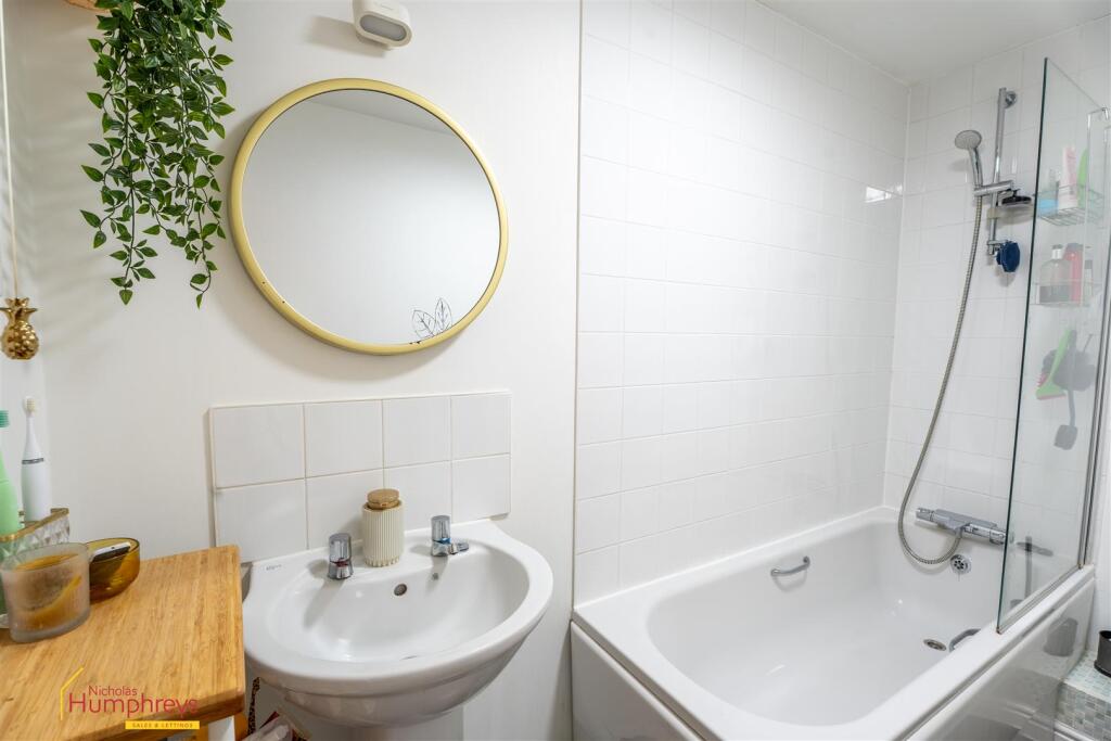 Additional image 11 of Brook Road, Wimborne