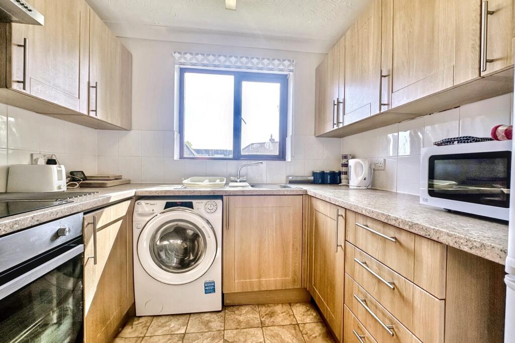 Additional image 4 of Poole