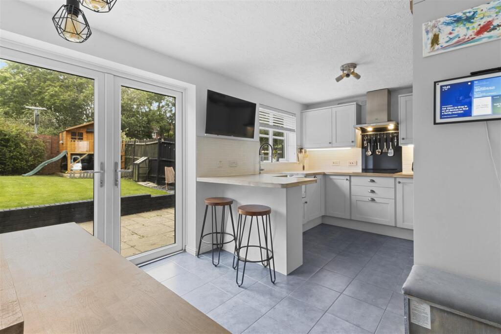 Additional image 2 of Lavant Road, Stone Cross, Pevensey