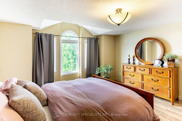 Additional image 19 of 576 Activa Ave