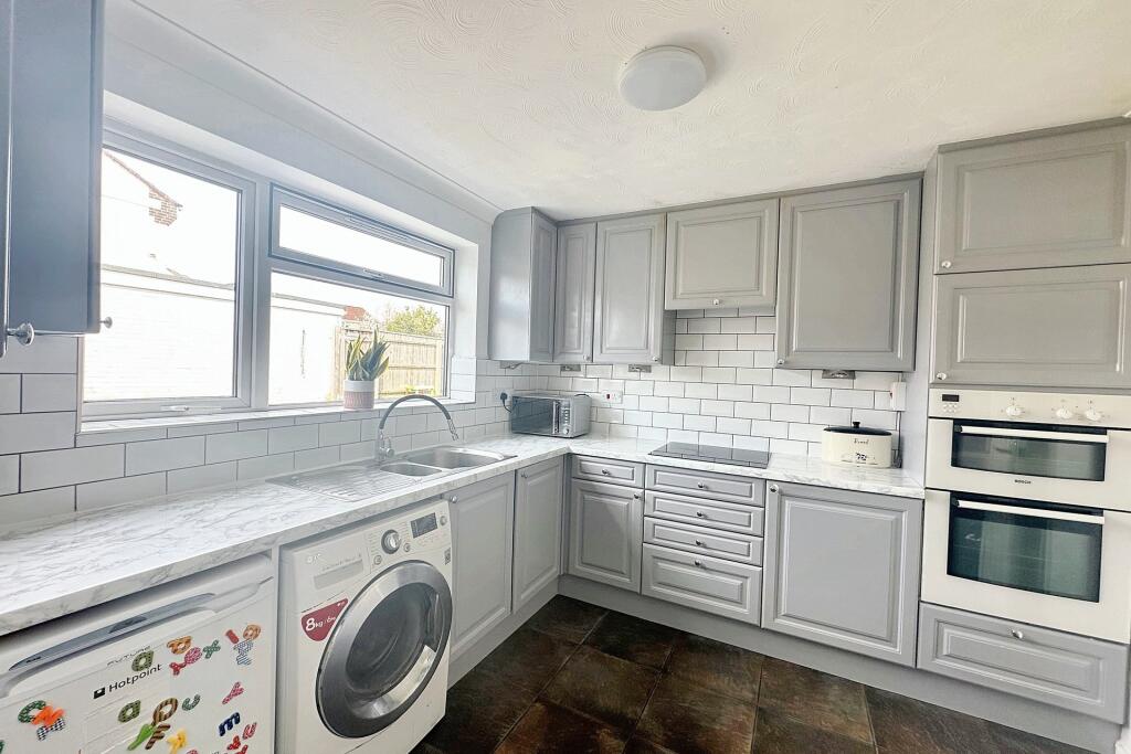 Additional image 9 of Verwood