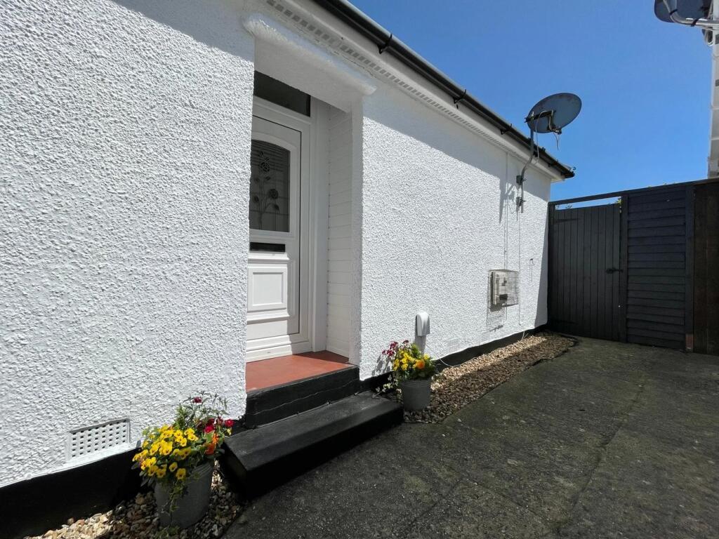 Additional image 21 of Sherwood Avenue, Whitecliff, BH14