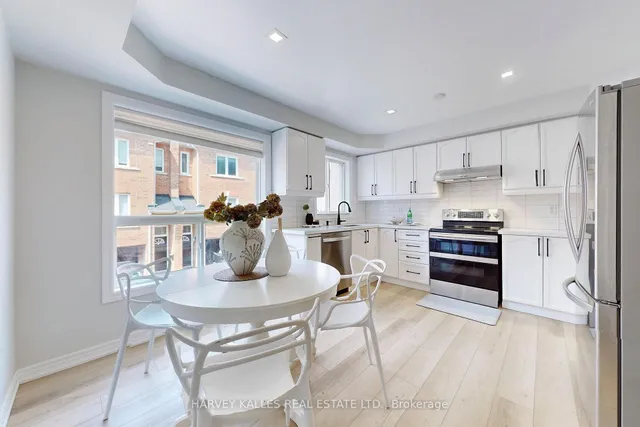 Additional image 8 of 20 Lightbourn Ave