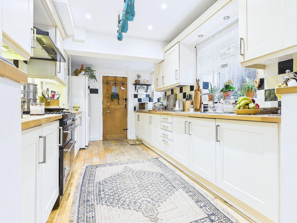 Additional image 6 of Graham Avenue, Brighton, BN1 8HA