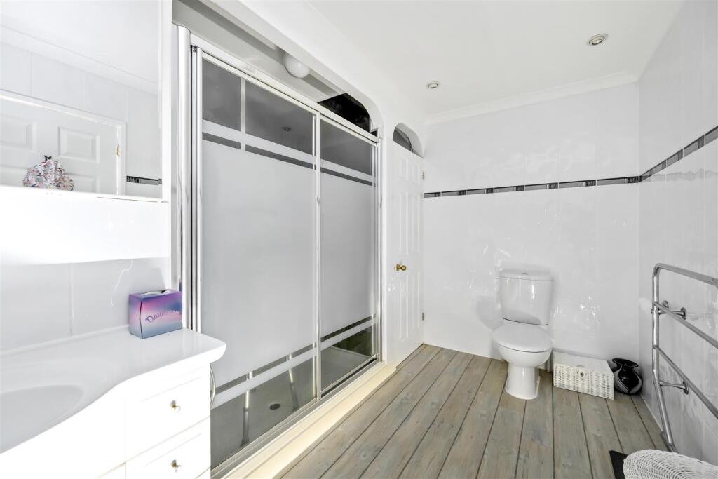 Additional image 11 of Grand Avenue, Worthing