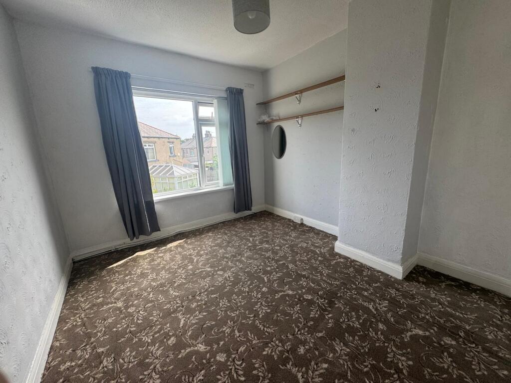 Additional image 8 of Grange Grove, BRADFORD