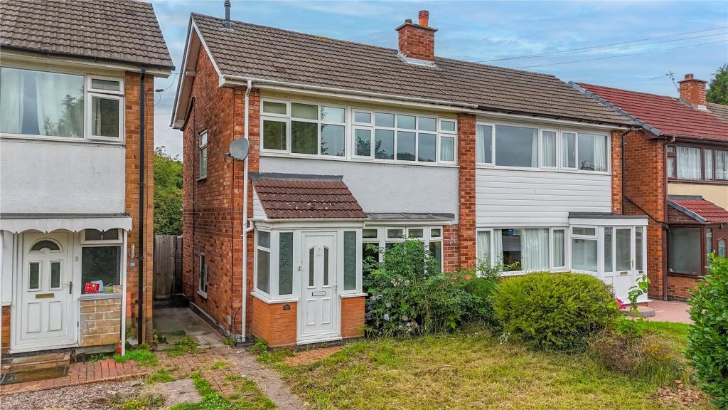 Freville Close, Tamworth, Staffordshire, B79