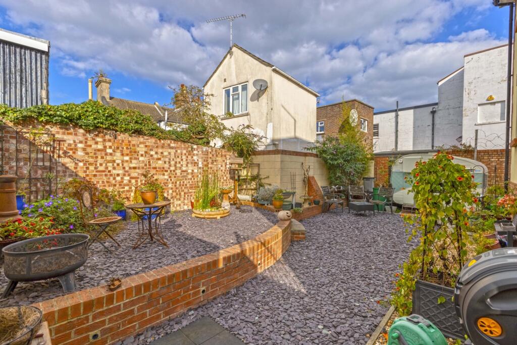 Additional image 44 of Pier Road, Littlehampton, BN17