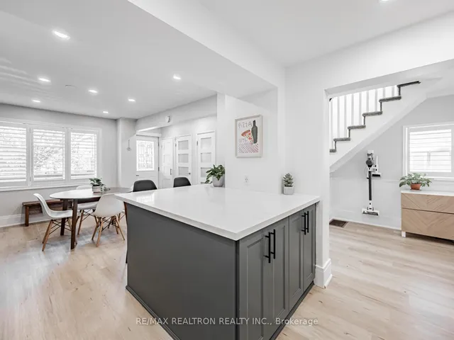 Additional image 9 of 121 Barker Ave