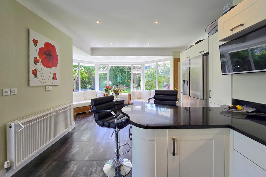 Additional image 6 of Meadow Road, New Milton, Hampshire