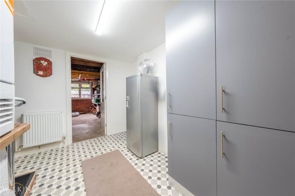 Additional image 18 of Sara Close, Sutton Coldfield, West Midlands, B74