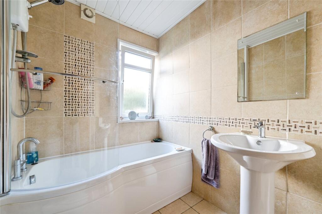 Additional image 11 of Hill Top Road, Hainworth, Keighley, West Yorkshire, BD21