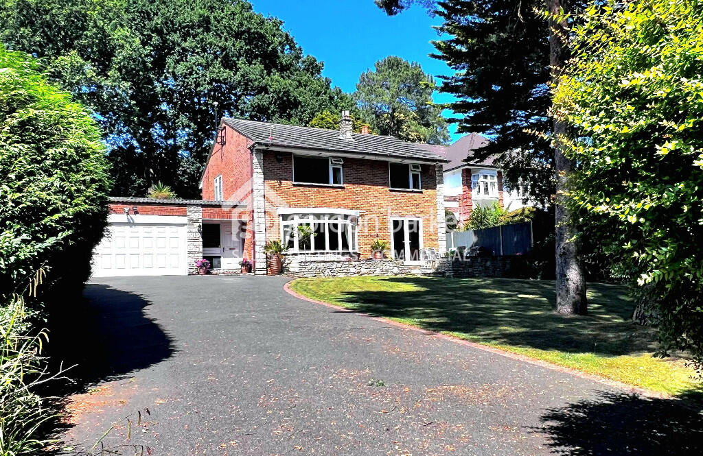 Queens Park Avenue, Bournemouth, Dorset, BH8