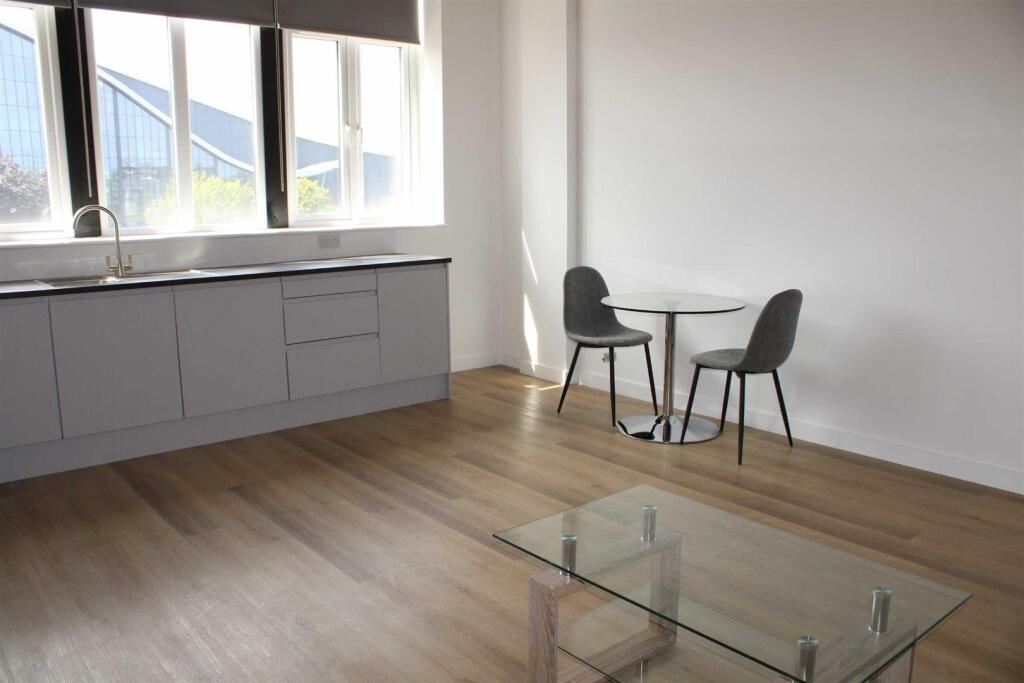 Additional image 5 of 150 High Street, West Bromwich