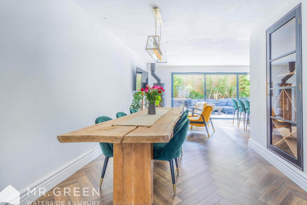 Additional image 7 of Old Bridge Road, Bournemouth, BH6