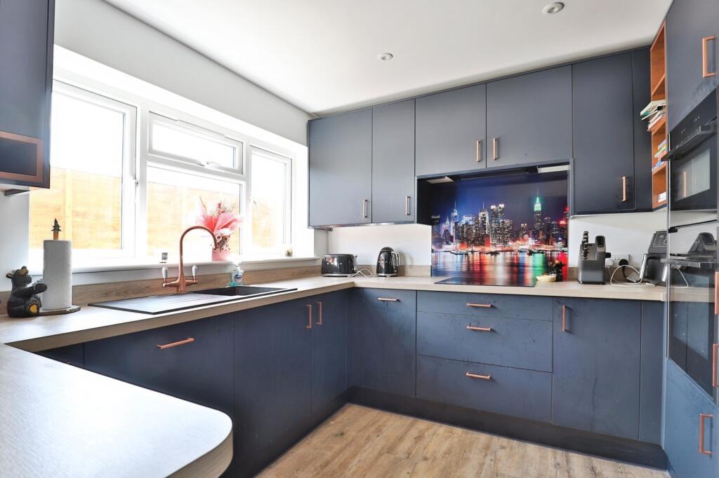 Additional image 7 of Iwerne Close, MUSCLIFF, Bournemouth, Dorset, BH9