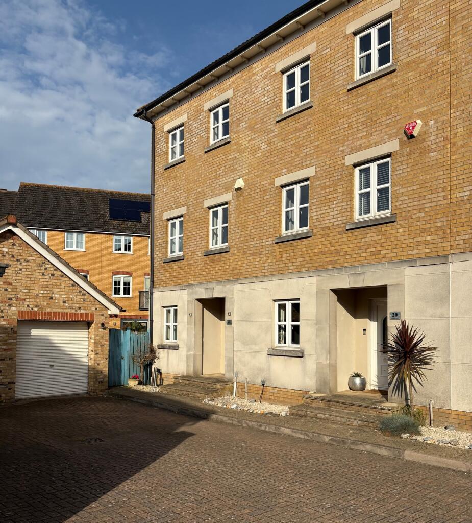 Additional image 16 of Arequipa Reef, Eastbourne