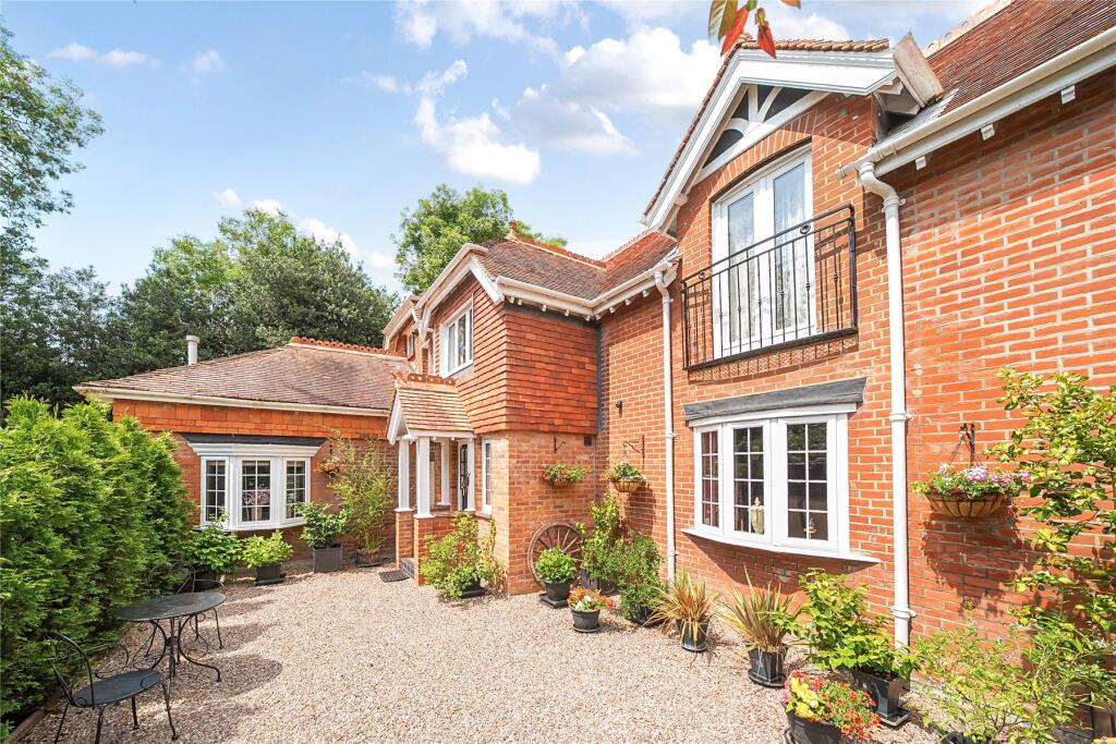 Additional image 5 of Kennard Road, New Milton, Hampshire, BH25