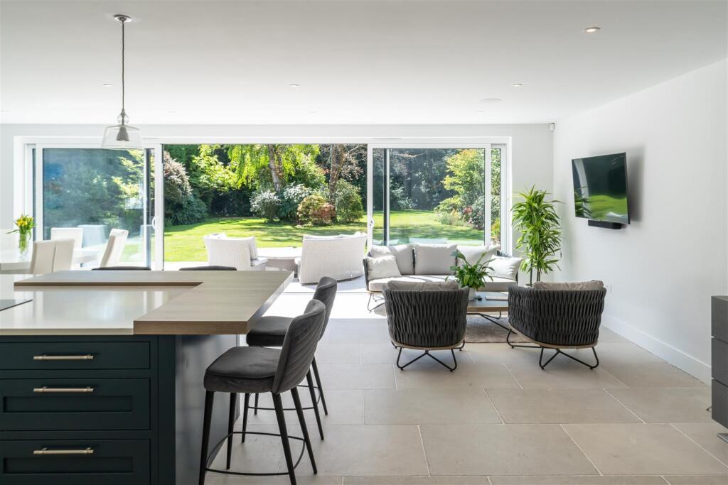 Additional image 23 of Martello Road, Branksome Park