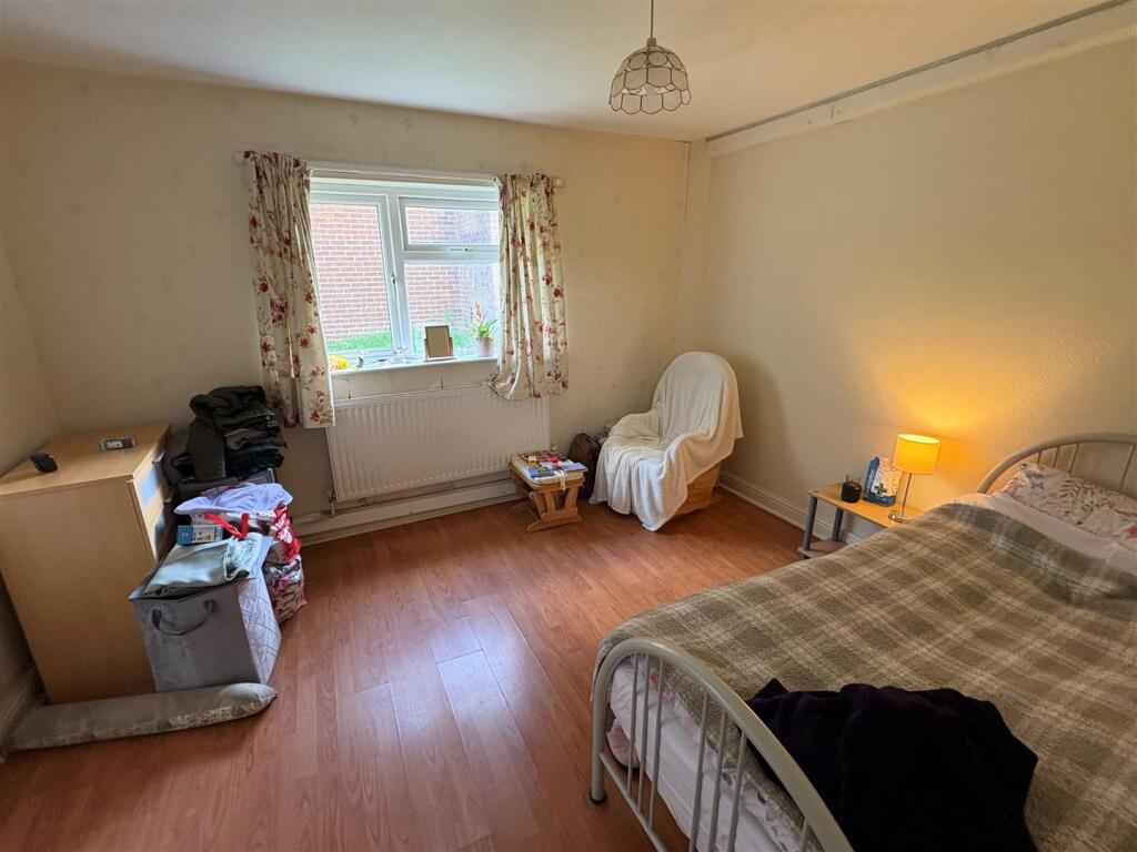 Additional image 23 of Trenholme Avenue, Bradford BD6