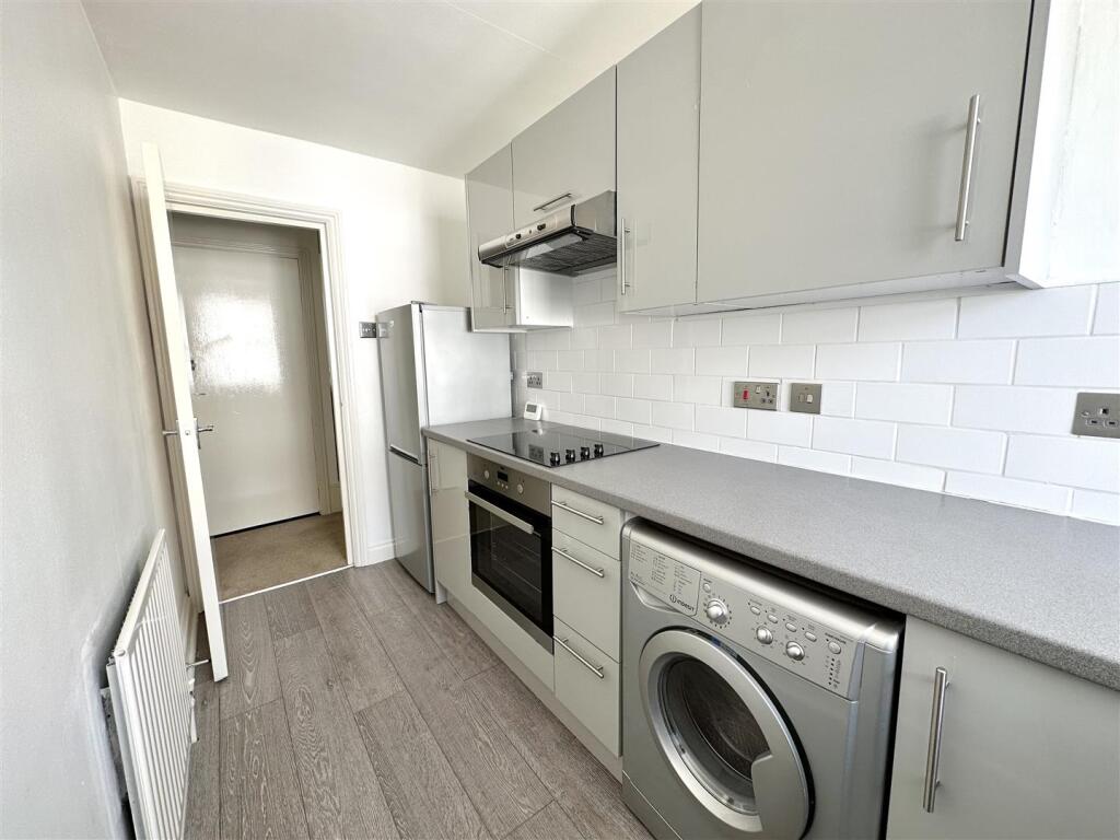 Additional image 8 of Compton Avenue, Brighton