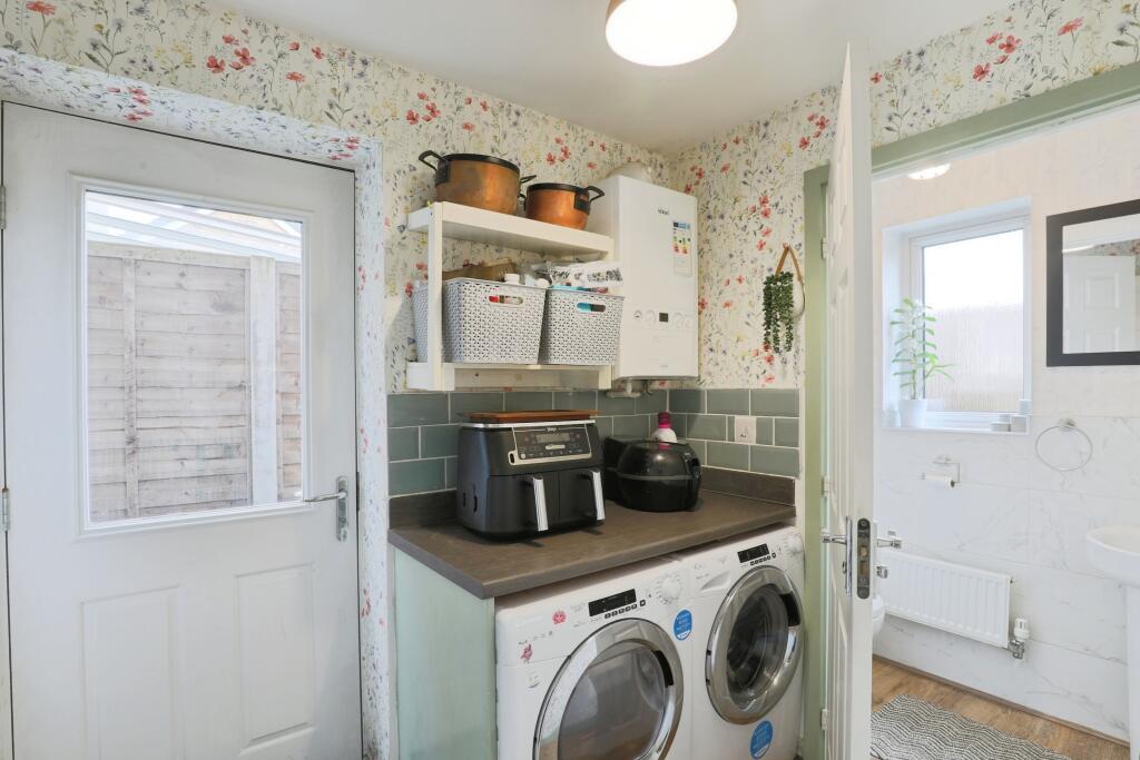 Additional image 13 of Avon Way, Alcester, B50